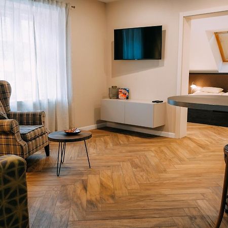 Penzion Flamm Rajecké Teplice Buitenkant foto